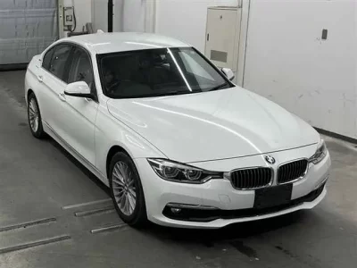 BMW 3-Series  с аукциона в Японии