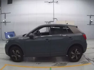 Audi Q2  с аукциона в Японии