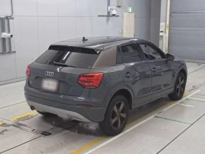 Audi Q2  с аукциона в Японии