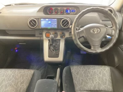Toyota COROLLA RUMION