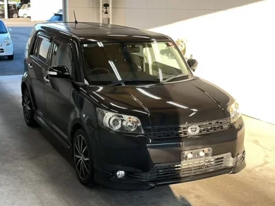 Toyota COROLLA RUMION