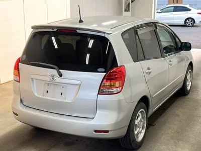 Toyota COROLLA SPACIO