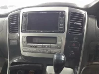 Toyota ALPHARD лот № 10038 оценка 4  с аукциона в Японии 9