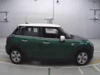 BMW MINI лот № 38035 оценка 4.5  с аукциона в Японии 2