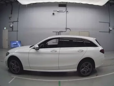Mercedes-Benz C CLASS WAGON  с аукциона в Японии