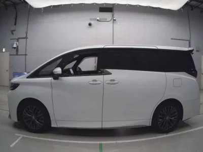 Toyota VELLFIRE  с аукциона в Японии