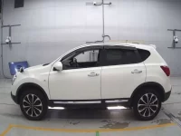 Nissan DUALIS лот № 10043 оценка 4  с аукциона в Японии 3