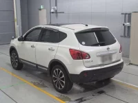 Nissan DUALIS лот № 10043 оценка 4  с аукциона в Японии 5