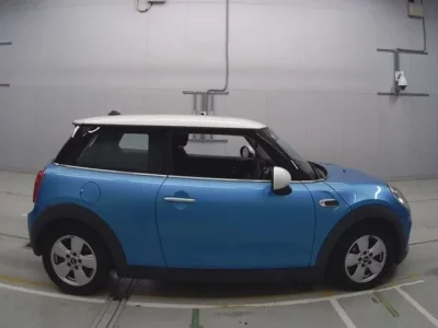 BMW MINI