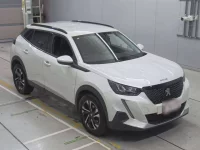Peugeot 2008 лот № 38038 оценка 5  с аукциона в Японии 4
