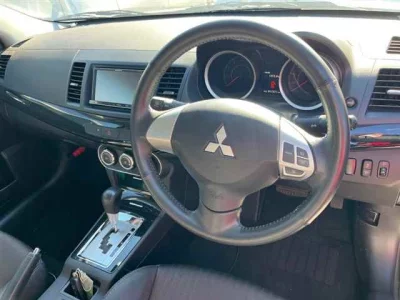 Mitsubishi GALANT FORTIS