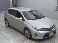 Toyota AURIS лот № 36058 оценка 4  с аукциона в Японии 4