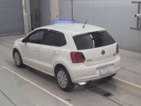 Volkswagen POLO лот № 38076 оценка 4  с аукциона в Японии 5