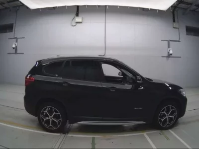 BMW X1  с аукциона в Японии