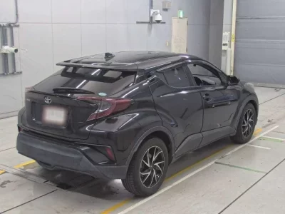 Toyota C-HR  с аукциона в Японии