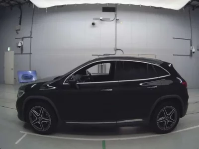 Mercedes-Benz GLA CLASS  с аукциона в Японии