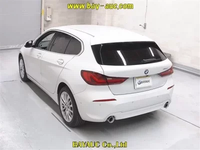 BMW 1-Series  с аукциона в Японии