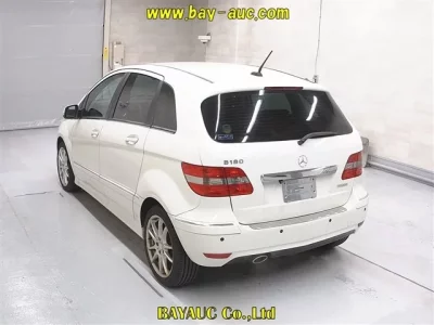 Mercedes-Benz B CLASS