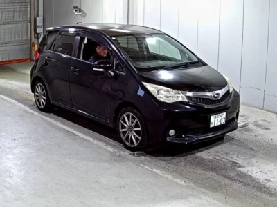 Subaru TREZIA  с аукциона в Японии