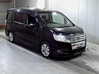 Honda STEP WAGON  с аукциона в Японии