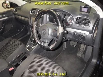 Volkswagen GOLF VARIANT  с аукциона в Японии