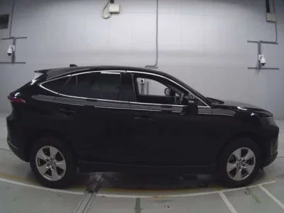 Toyota HARRIER  с аукциона в Японии