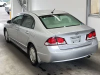 Honda CIVIC HYBRID лот № 1258 оценка 3.5  с аукциона в Японии 4