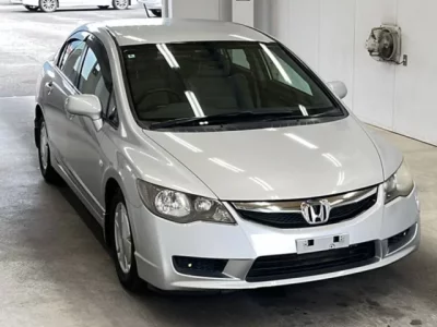 Honda CIVIC HYBRID  с аукциона в Японии