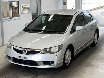 Honda CIVIC HYBRID  с аукциона в Японии