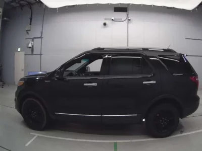 Ford EXPLORER  с аукциона в Японии