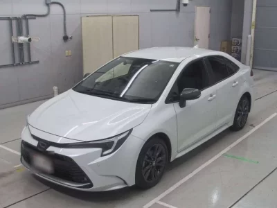 Toyota COROLLA  с аукциона в Японии