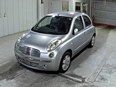 Nissan MARCH  с аукциона в Японии