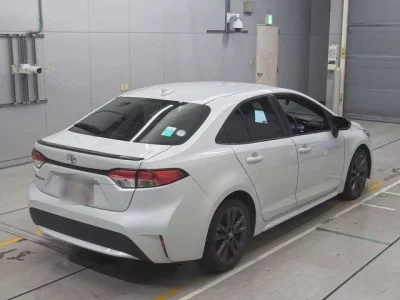 Toyota COROLLA  с аукциона в Японии