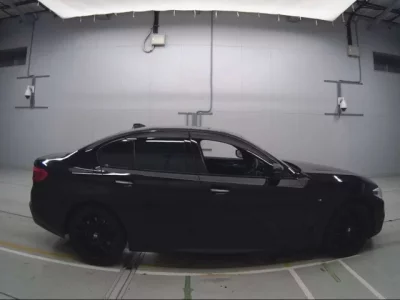 BMW 5-Series  с аукциона в Японии