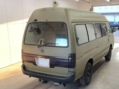 Toyota HIACE VAN  с аукциона в Японии