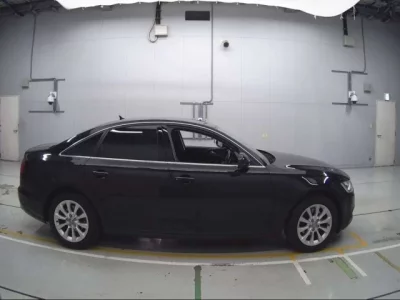Audi A6  с аукциона в Японии