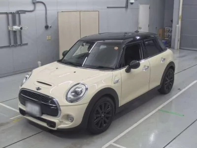 BMW MINI  с аукциона в Японии