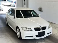 BMW 3-Series лот № 1292 оценка 3.5  с аукциона в Японии 3