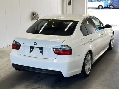 BMW 3-Series  с аукциона в Японии