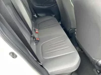 Toyota YARIS лот № 30077 оценка 5  с аукциона в Японии 7