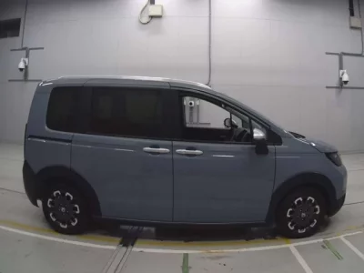 Honda FREED  с аукциона в Японии