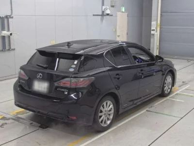 Lexus CT  с аукциона в Японии
