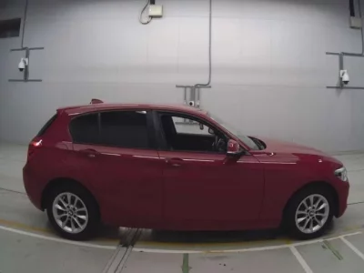 BMW 1-Series  с аукциона в Японии