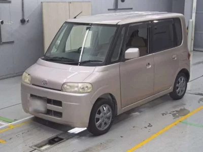 Daihatsu TANTO  с аукциона в Японии