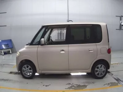 Daihatsu TANTO  с аукциона в Японии