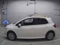 Toyota AURIS лот № 10158 оценка RA  с аукциона в Японии 3