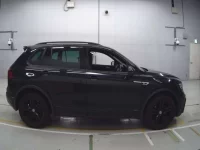 Volkswagen TIGUAN лот № 38148 оценка 4.5  с аукциона в Японии 2