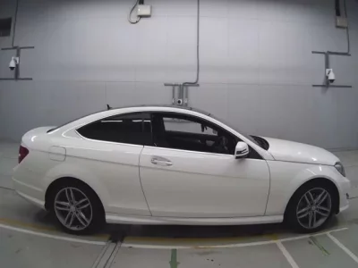 Mercedes-Benz C CLASS  с аукциона в Японии
