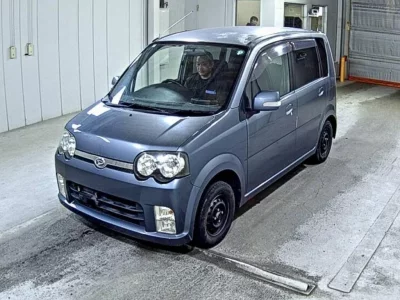 Daihatsu MOVE  с аукциона в Японии