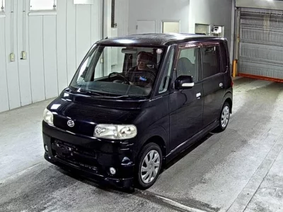 Daihatsu TANTO  с аукциона в Японии
